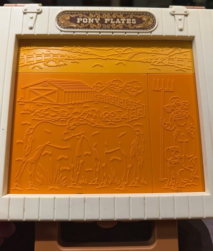 Tomy pony plate - pony, incisione